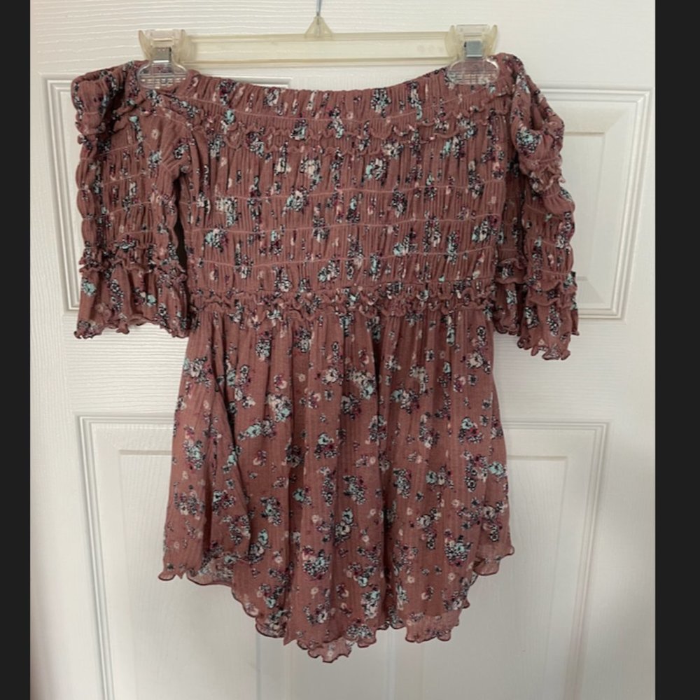 Free People Off-the-Shoulder blouse